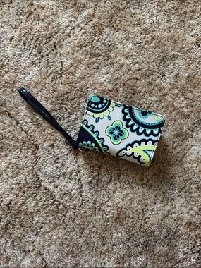 Thirty-One Every Day Wristlet “Paisley Day”